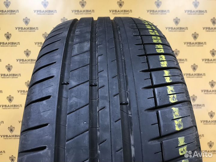 Michelin Pilot Sport 3 235/45 R18 98Y