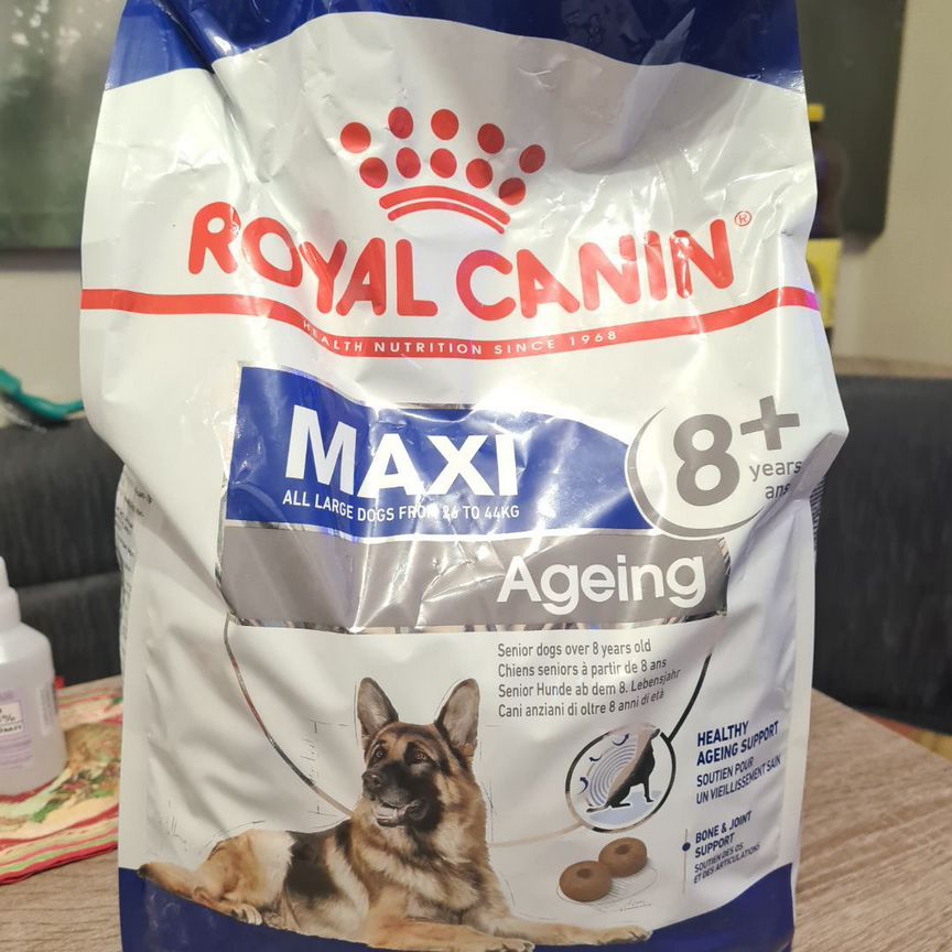 Корм для собак royal canin Ageing