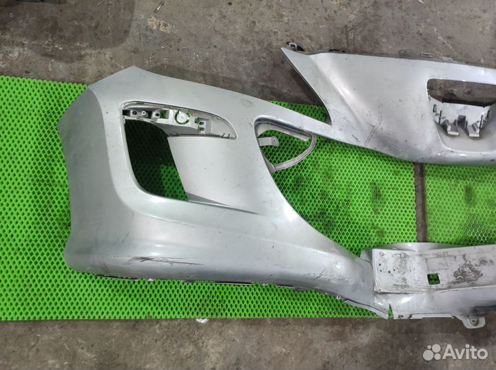 Бампер передний под восстановление Peugeot 308