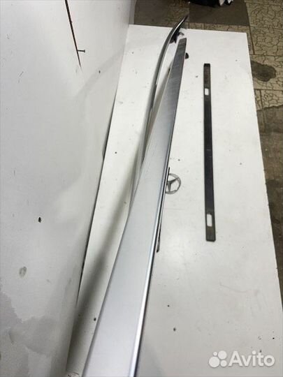 Рейлинг правый Мерседес w166 x166 GL GLS