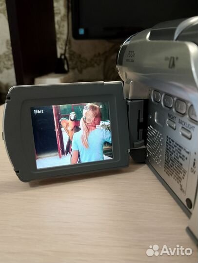 Видеокамера JVC кассетная