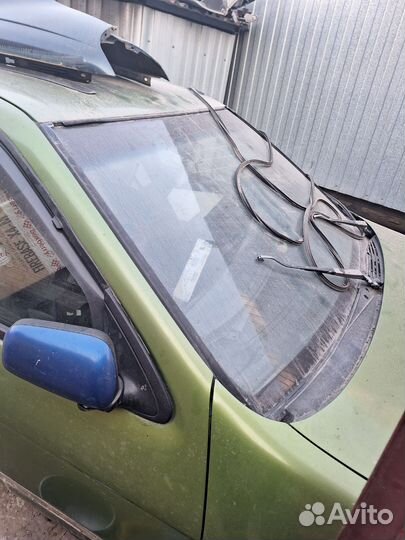 Nissan almera n15 стёкла
