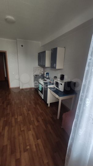 1-к. квартира, 42 м², 8/9 эт.