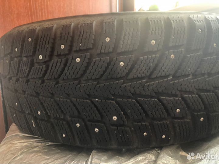 Комплект зимней резины с дисками R-16