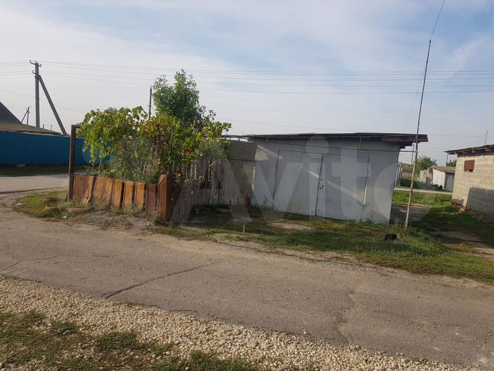 2-к. квартира, 60 м², 1/2 эт.