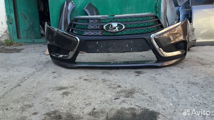 Передний бампер LADA vesta