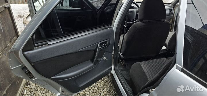 ВАЗ 2112 1.6 МТ, 2007, 200 000 км