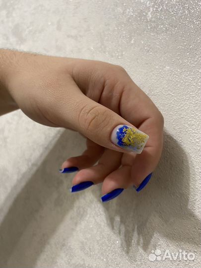 Услуги маникюра