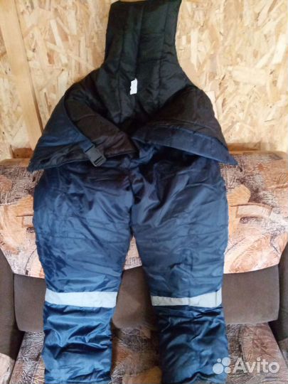 Полукомбинезон утеплённый новый