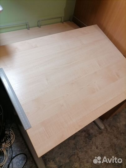 Растущая парта и стул