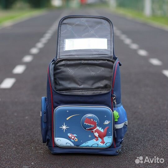 Школьный рюкзак