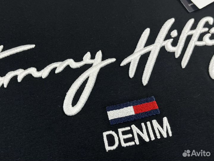 Костюм шорты и футболка Tommy Hilfiger