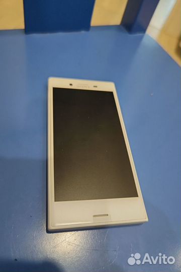 Sony Xperia X Compact, 3/32 ГБ