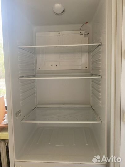 Холодильник высокий