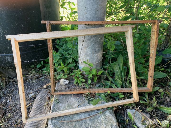 Пчелиные рамки