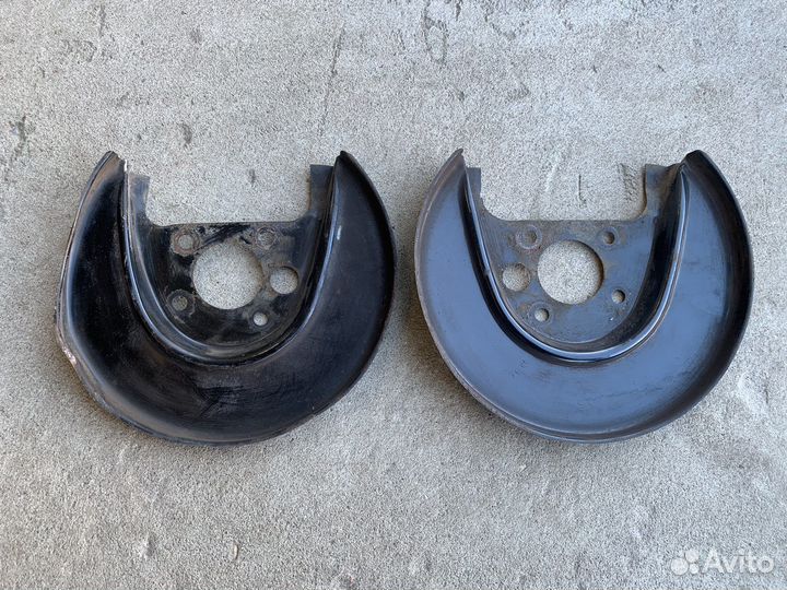 Пыльник задней ступицы Skoda Rapid