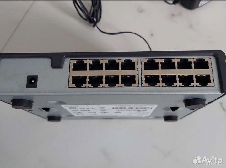 Коммутатор свитч 16 портовый