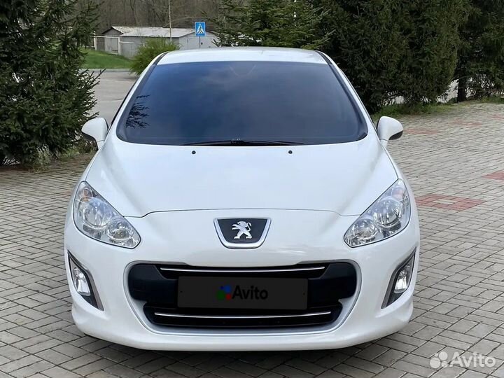 Peugeot 308 1.6 МТ, 2011, 118 000 км