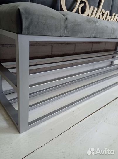 Вешалка в прихожую.Мягкая прихожая. Обувница