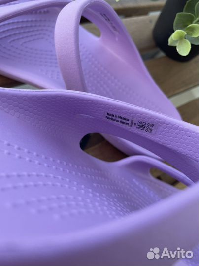 Сандалии Crocs Kadee II Sandal W