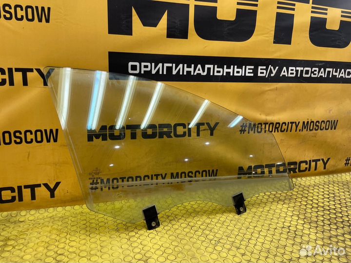 Стекло переднее правое Mercedes-Benz W212 M272.980