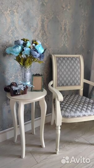 Подставка под цветы Бук