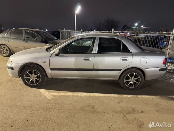Mitsubishi Carisma 1.6 AT, 2003, 251 537 км