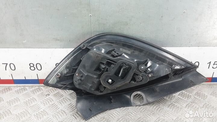 Фонарь Opel Astra H (2004-2010)