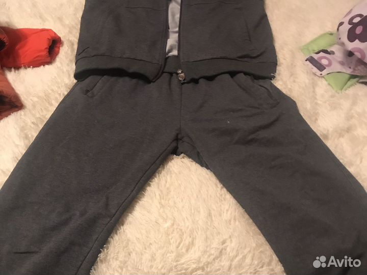 Спортивный костюм женский