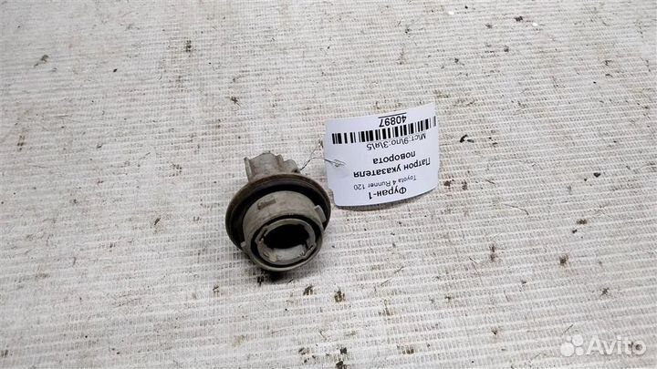 Патрон указателя поворота Toyota 4 Runner 120