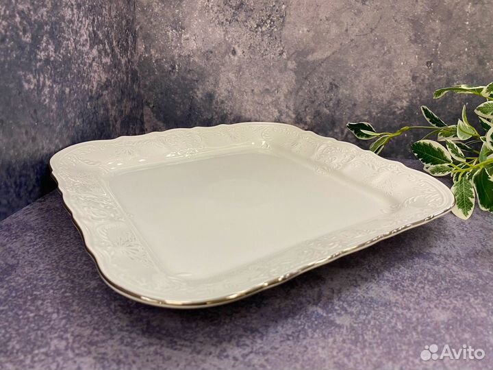 Поднос квадратный 