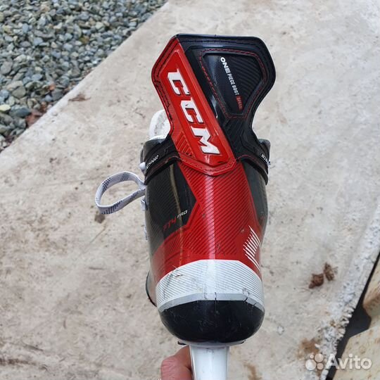 Хоккейные коньки CCM FT 4 pro