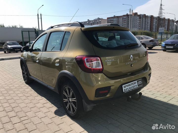 Renault Sandero Stepway 1.6 МТ, 2016, 97 490 км