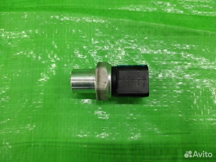 Датчик кондиционера Volkswagen Touareg