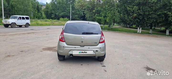 Renault Sandero 1.6 МТ, 2011, 245 000 км