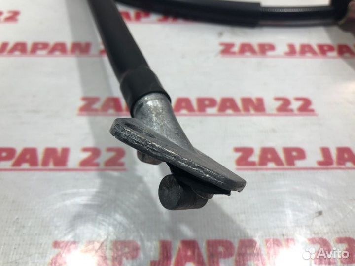 Трос ручника левый Toyota Rav4 ACA31