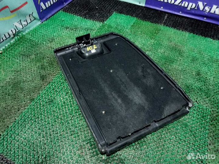 Крышка багажного отделения левая BMW X5