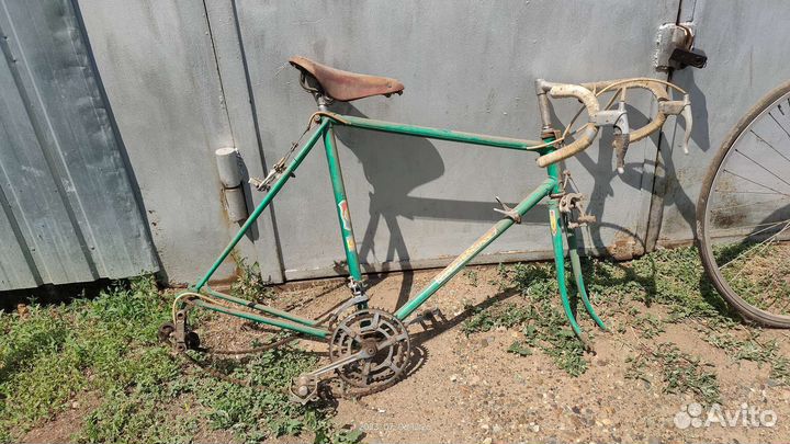 Шоссейный велосипед 