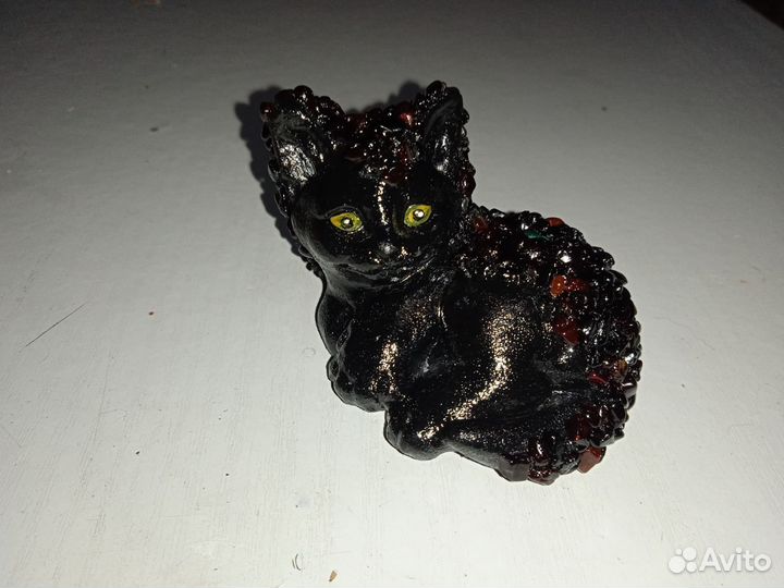 Кот сувенир