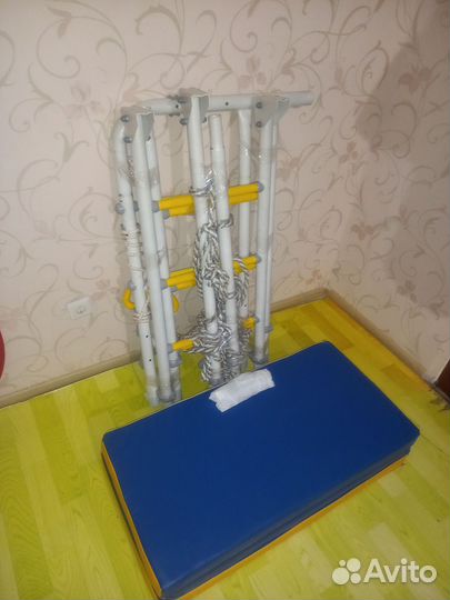 Детский спортивный комплекс (шведская стенка)