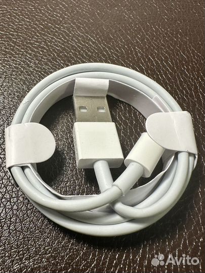 Кабель Apple USB