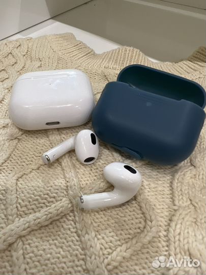 Беспроводные наушники apple