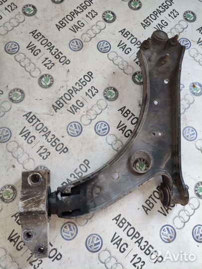 Рычаг передний Фольксваген Гольф 6