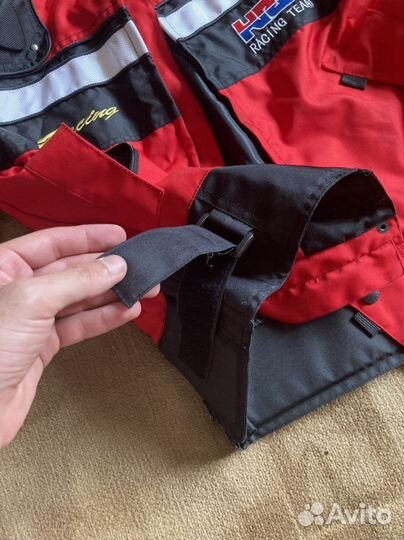 Мотокуртка с защитой