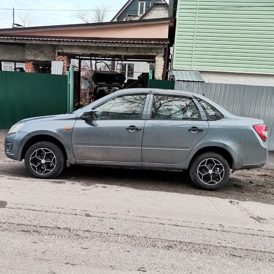 ВАЗ (LADA) Granta: фото владельца
