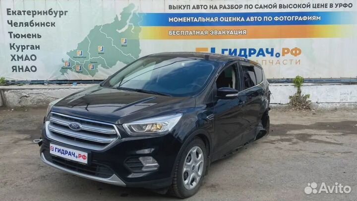 Фонарь задний (стоп сигнал) Ford Kuga 1870369