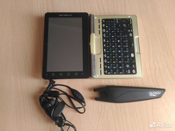 Электронный переводчик-планшет