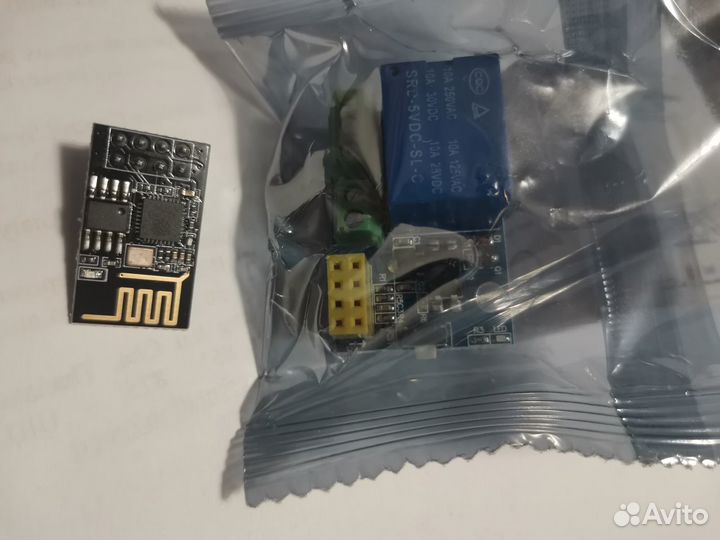 ESP-01S + релейный модуль 220 В 16А