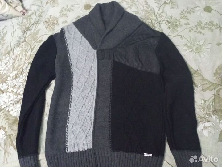Свитер мужской размер L