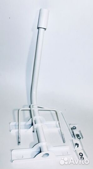 Кронштейны осветительные для уличных светильников